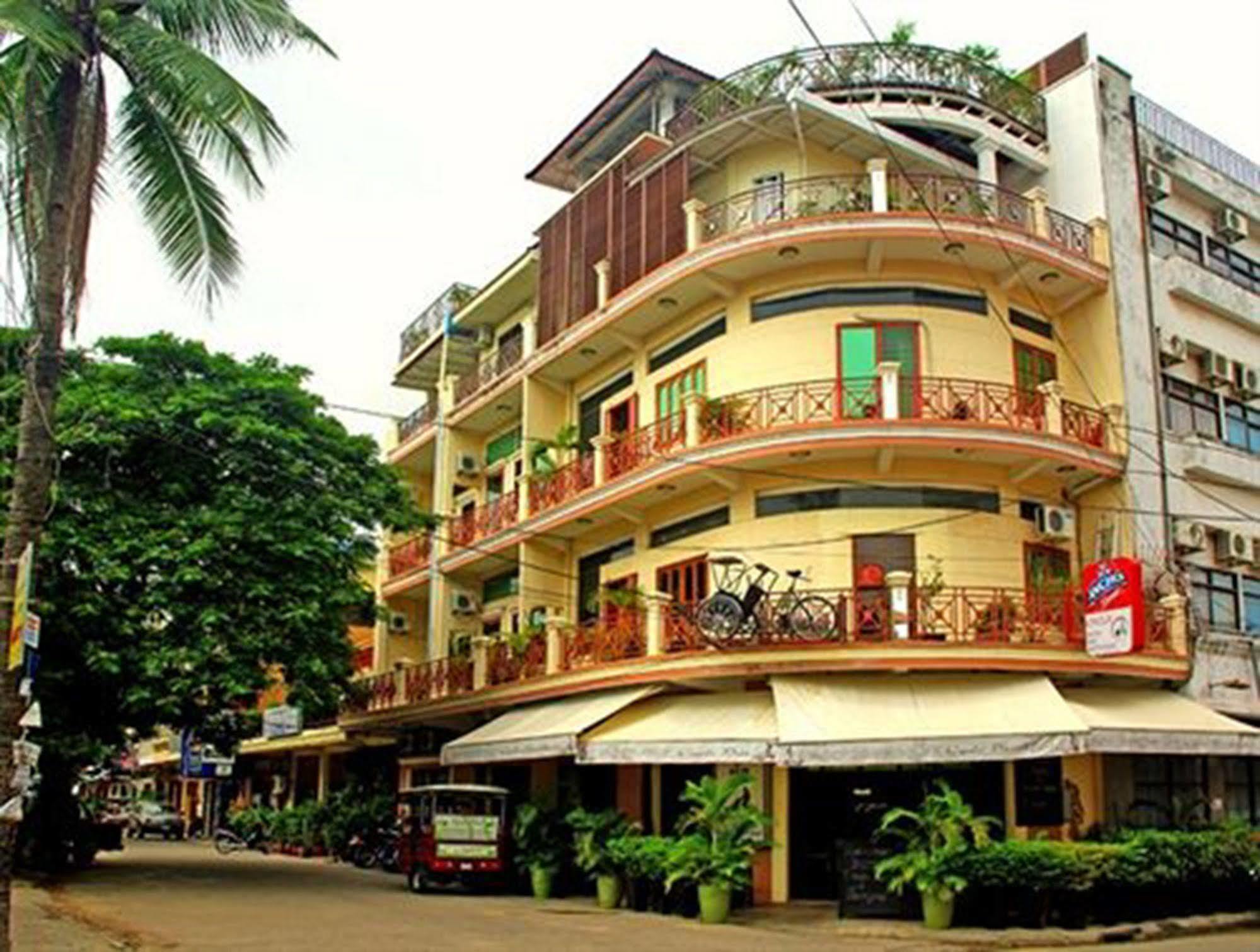 Cyclo Hotel-Bar-Restaurant Phnompenh Exteriér fotografie