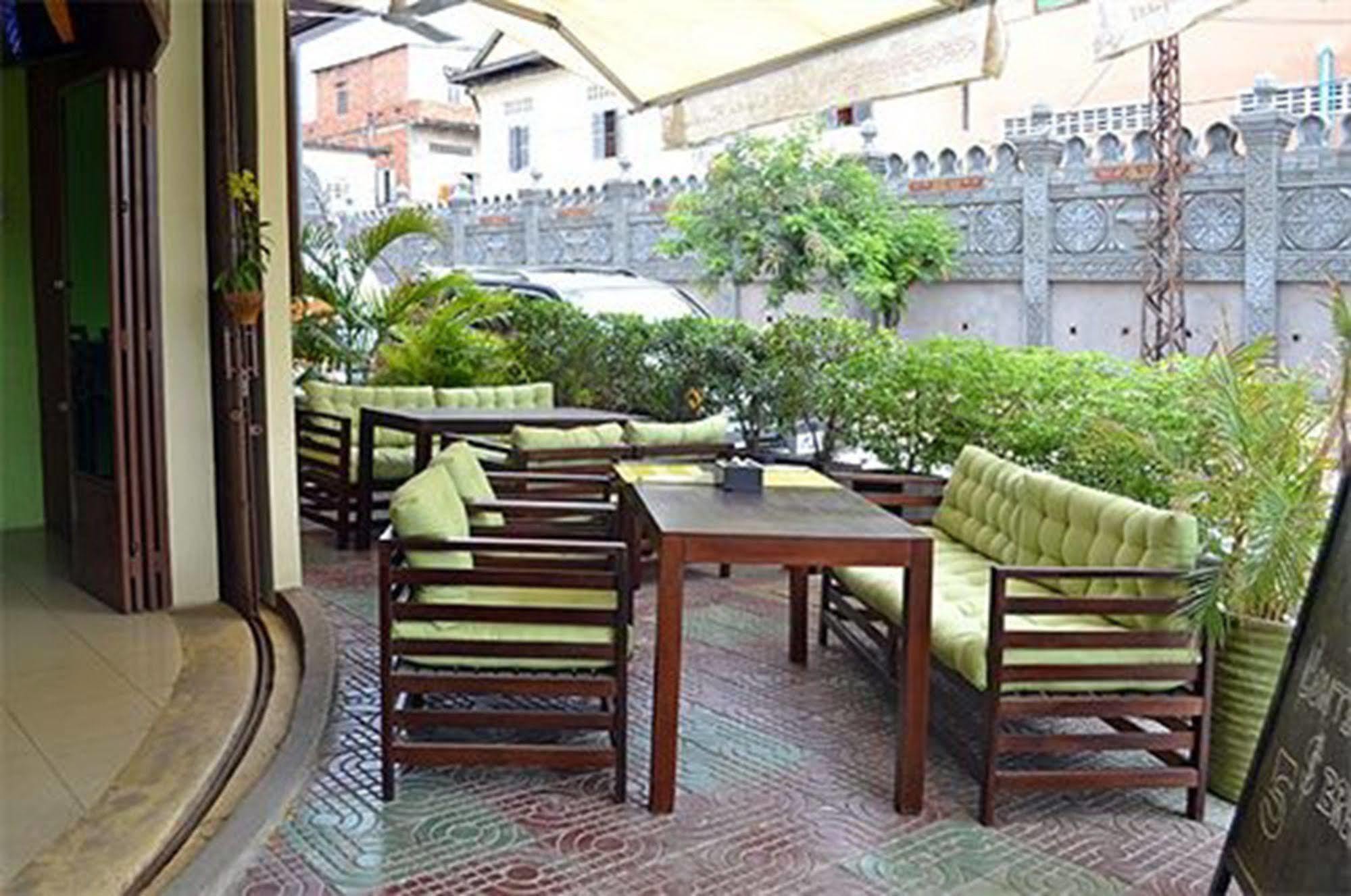 Cyclo Hotel-Bar-Restaurant Phnompenh Exteriér fotografie