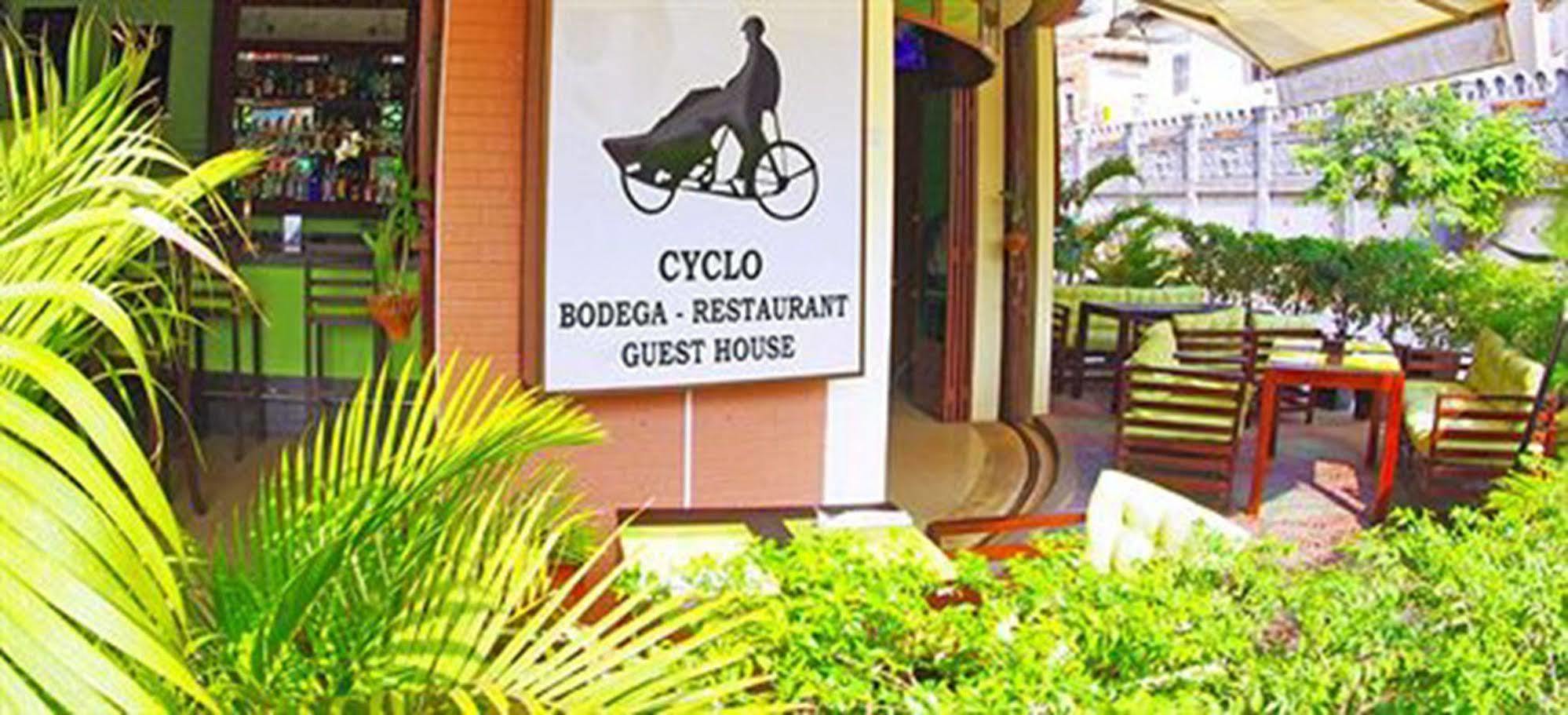 Cyclo Hotel-Bar-Restaurant Phnompenh Exteriér fotografie