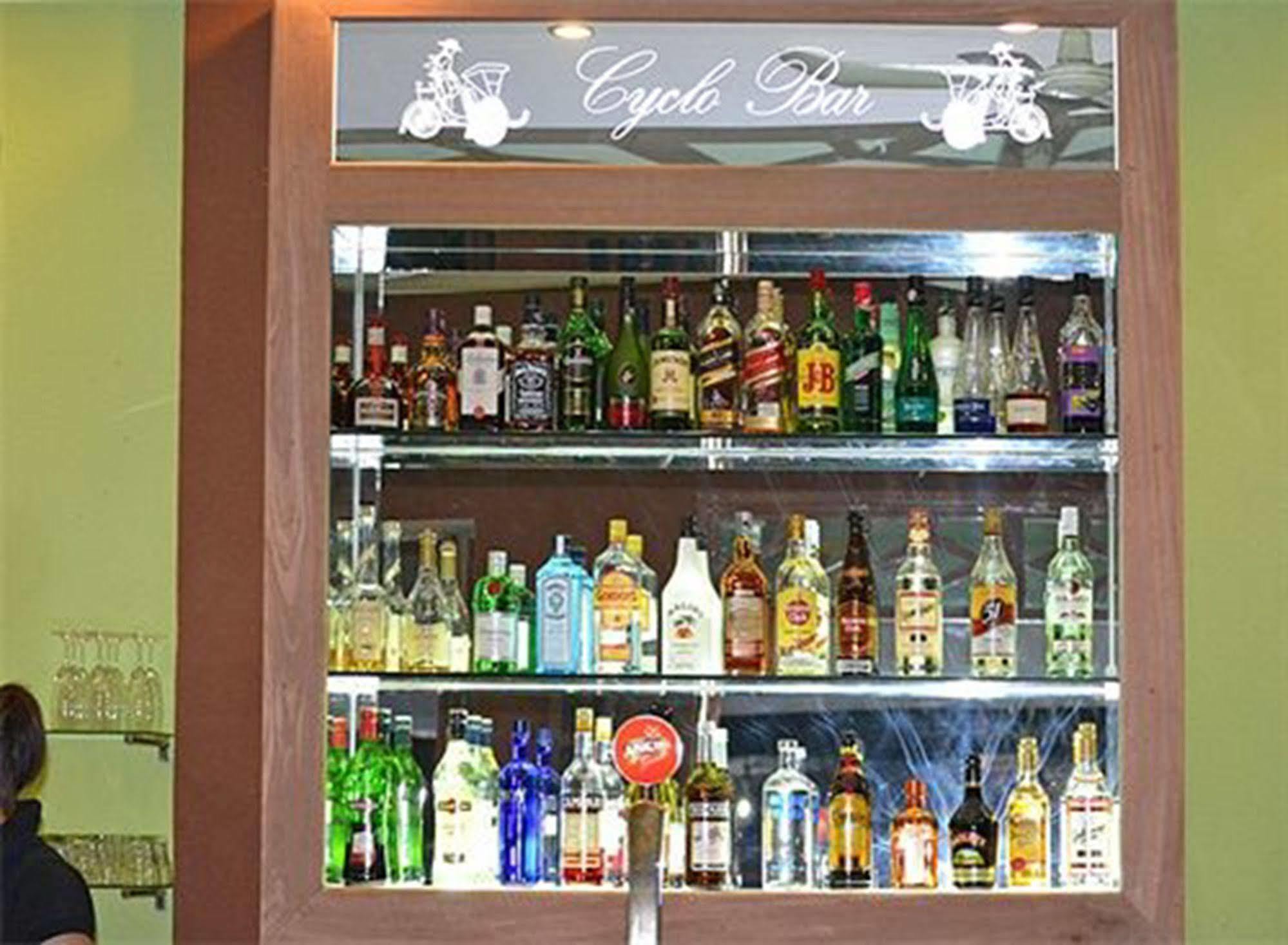 Cyclo Hotel-Bar-Restaurant Phnompenh Exteriér fotografie